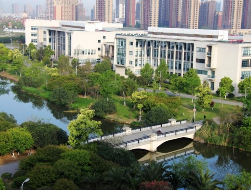 重点大学录取分排名_广东重点高校对非第一志愿报考作出录取限制