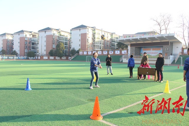 涟源市蓝溪中学积极开展2021年体育中考模拟测试