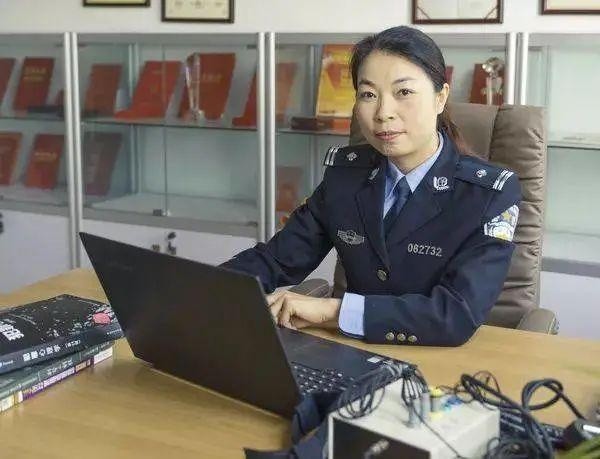 【应城】铿锵玫瑰,测谎精英——这个女警,不简单!