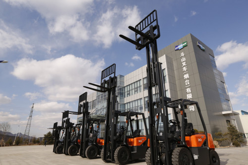 新柴股份关联交易错综复杂褪去内衣或是亏损企业