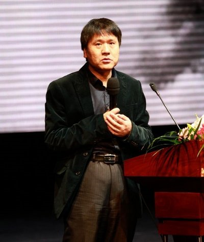 北京大学博士后王福重,吃粮米长大却说要"消灭农民",现状如何?