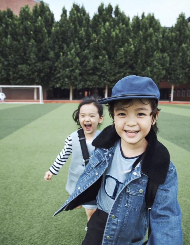 两个娃娃亲 青梅竹马,已经脑补了一出大戏!