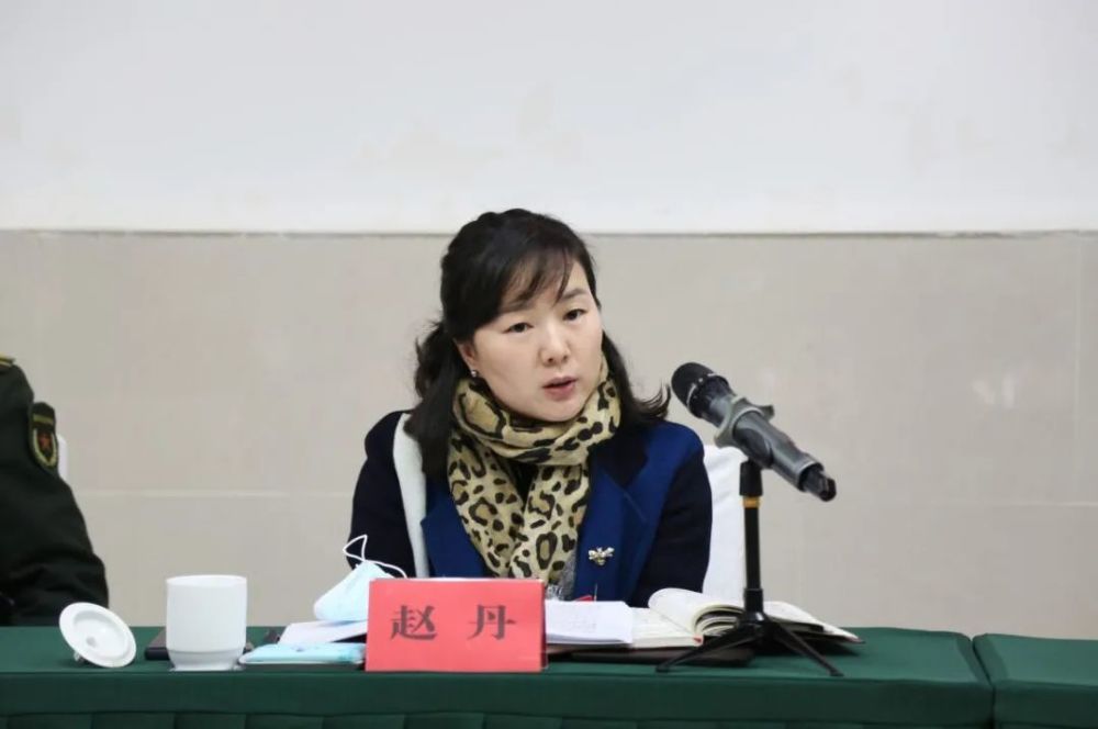 张云飞,李元虎,伍绍彬,彭云,宋庆伍,毛进才,赵勇,廖运硕等区领导参加