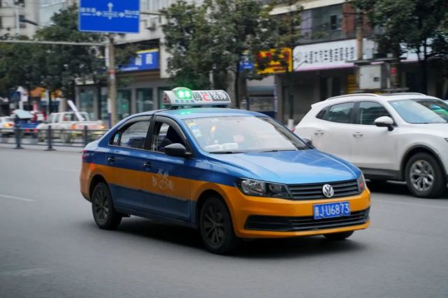 市民注意!在都匀乘坐出租车不戴口罩司机可拒载