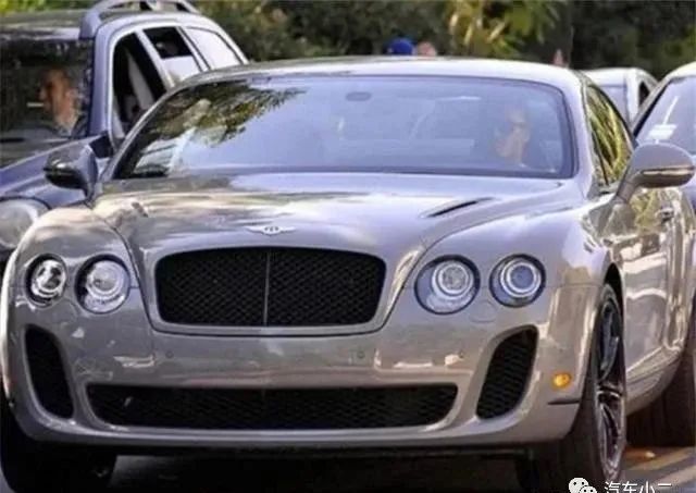 浙江富二代开900万豪车跑滴滴,看到乘客颜值后,明白了用意!