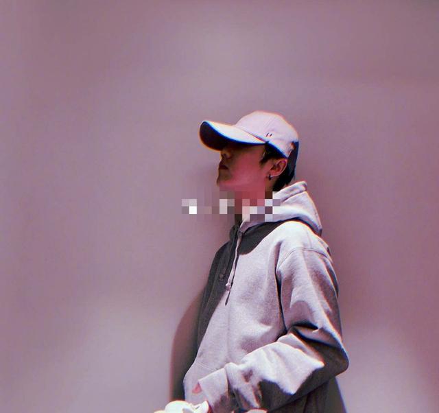 张子萱之所以能够这么说,可以看出来陈赫和鹿晗的关系真的挺好的.