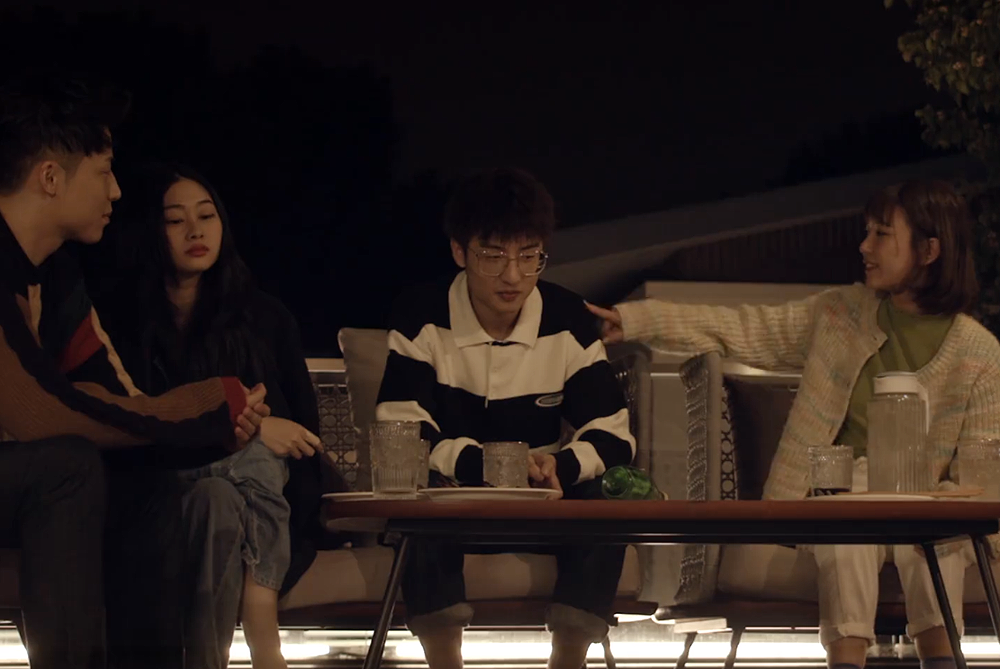 同一屋檐下又一个抓马综艺处处修罗场令人窒息