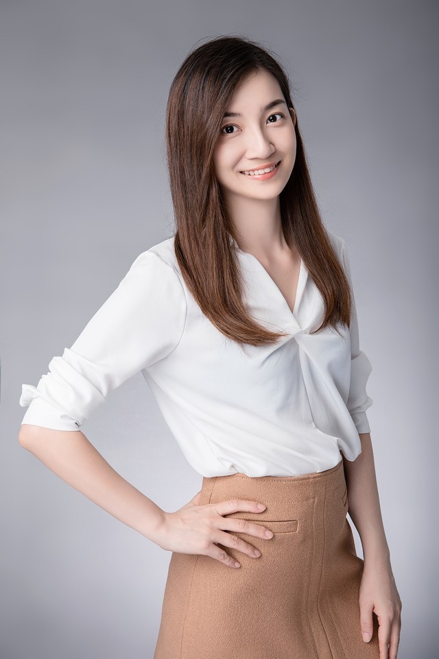 产品经理 陈依婷为所有用户介绍了最新发布的两款外星人笔记本
