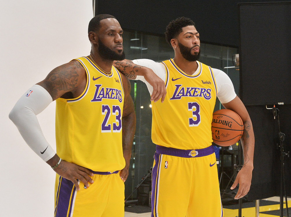 NBA本赛季最有可能夺冠的三支球