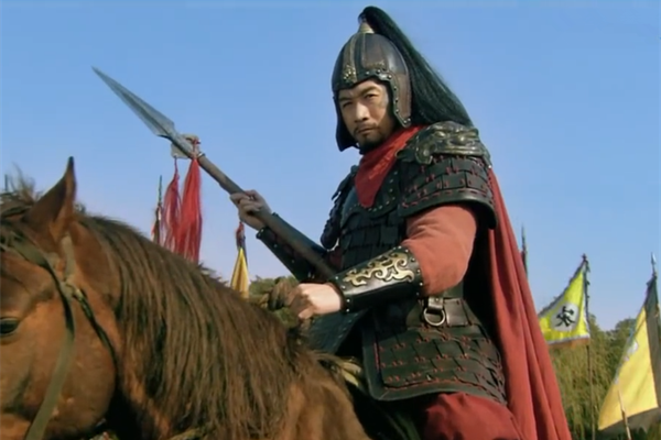 梁山遭遇的一场奇怪战斗对手应对古怪卢俊义举措怪异