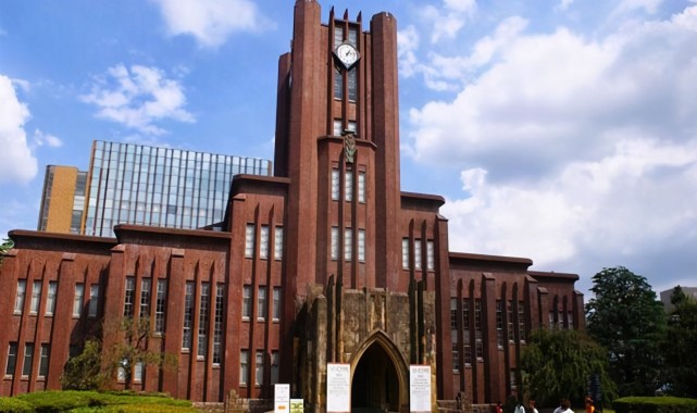 数学之王苏步青毕业于日本东北帝国大学曾任复旦大学校长