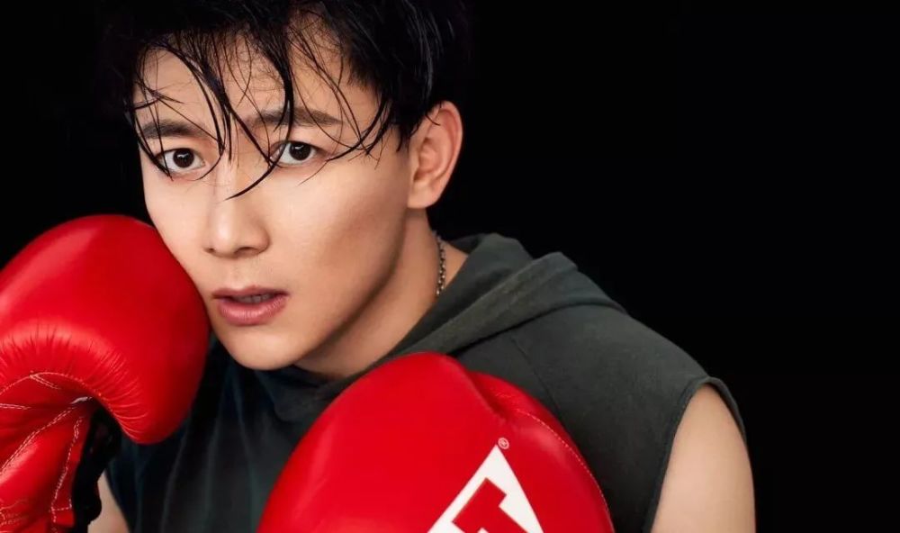 惨死,公子华的命运让不少观众同情叹息,也让演员迟嘉得到了更多的关注