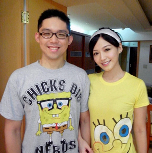 39岁弟弟跑步时猝死,知名女星回忆姐弟往事痛哭流涕哀悼:爱你永不变