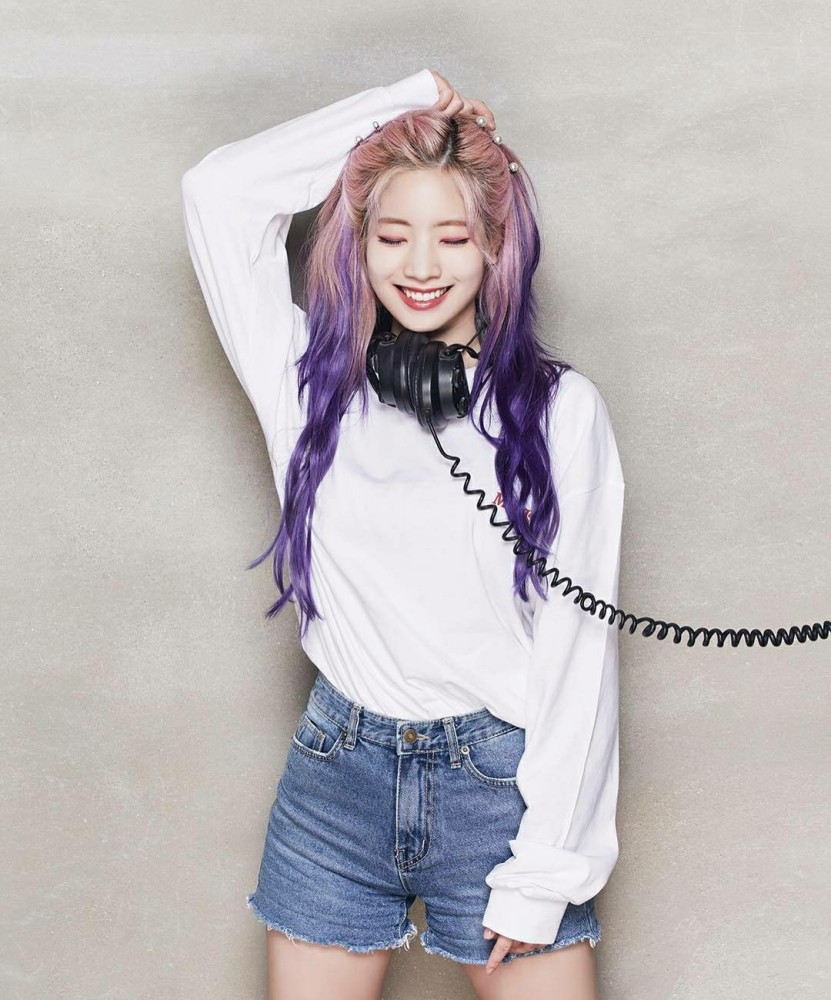 当女爱豆们染上紫发