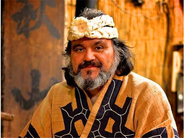 被迫成为日本人:日本悲惨神秘的原住民族,阿伊努人