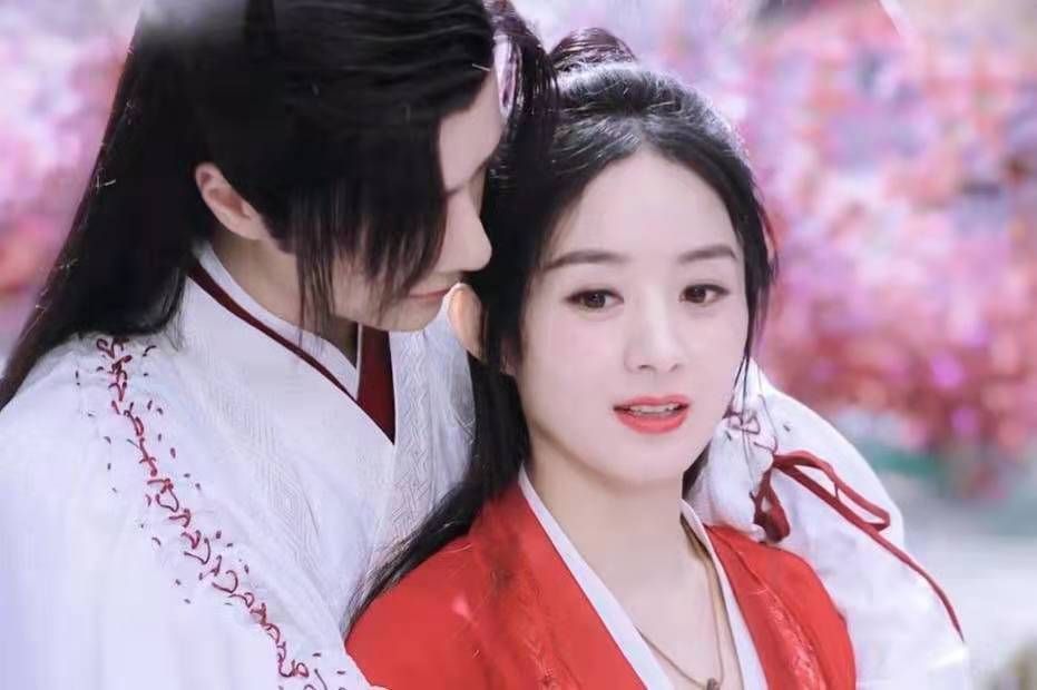 《有翡》大结局,赵丽颖哭戏太催泪,周翡谢允"樱花吻"超甜_腾讯新闻