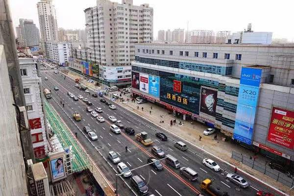 大家关心的铁西百货今天开业