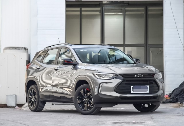 作为一款外观造型时尚,运动,全系标配自动变速箱的合资suv,雪佛兰创酷