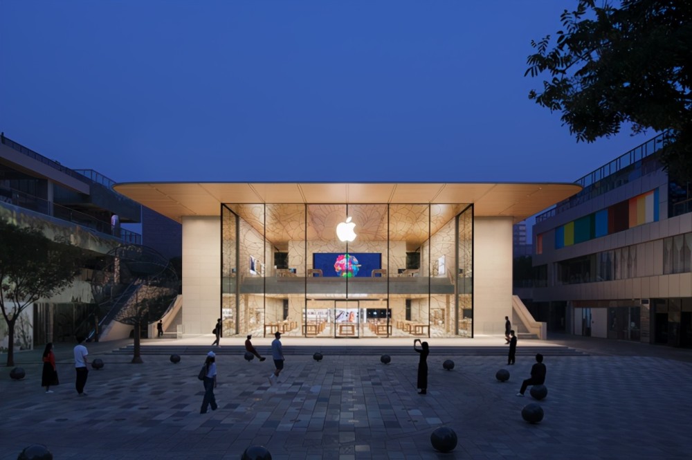 比网购还过瘾这几家线下直营店真让人心动