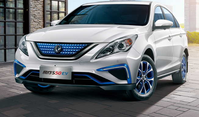 新东风风行s50ev上市,补贴后13.99万起,轴距2700mm_腾讯新闻