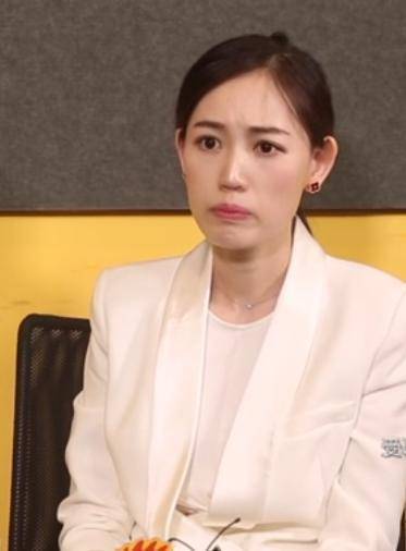 不过,这一切都是猜测,不知道马蓉的现状是否像网友猜测的那样窘迫.