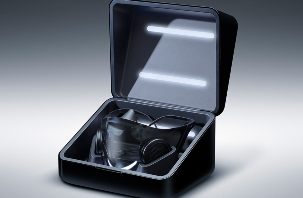 雷蛇推出N95透明智能口罩 带上忽灵忽灵的