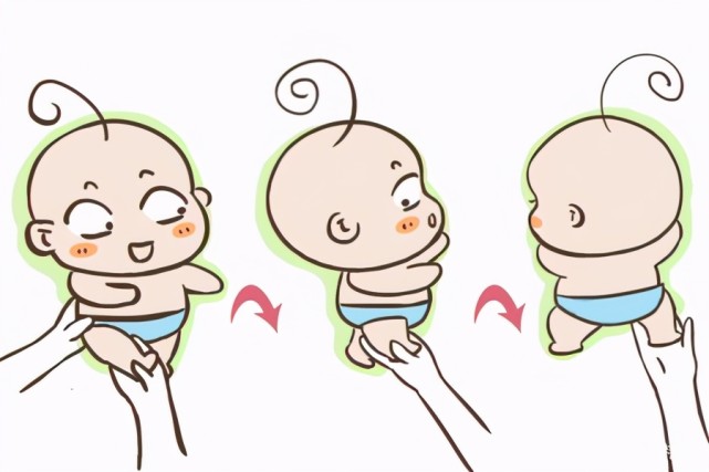 有时抱起时,宝宝还容易打挺.
