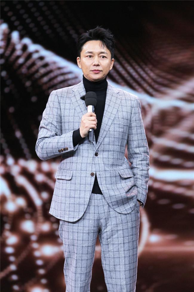 《青你3》"爱豆"被迫退赛后,不仅撒气到女友身上