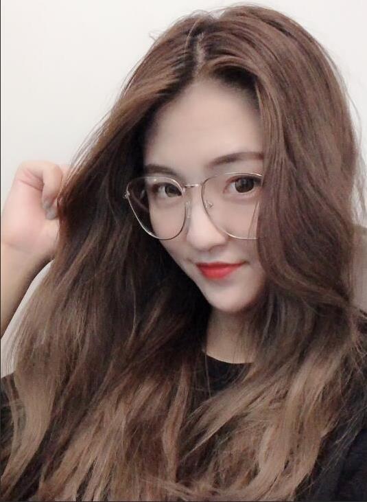 m哥还能红多久长相甜美嗓音沙哑m哥凭啥圈粉3000多万