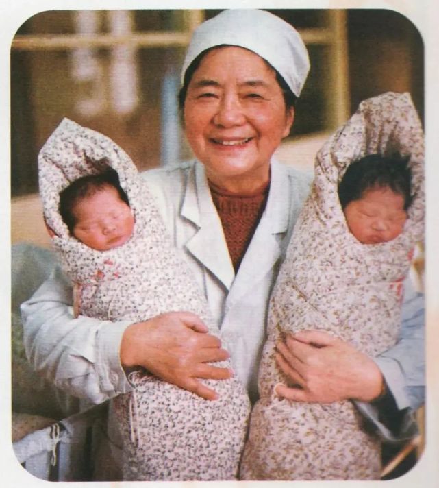 纪念白族女科学家神州试管婴儿之母张丽珠教授诞辰100周年