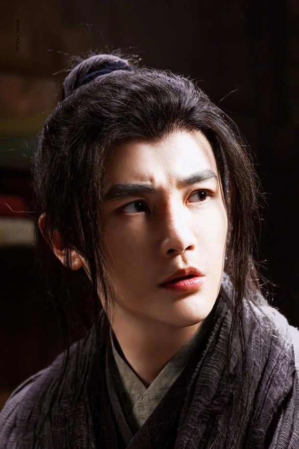 孙坚安利有翡看起来和推销员一样网友表示太可爱了