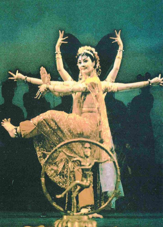 最美的丝路花雨是怎样炼成的