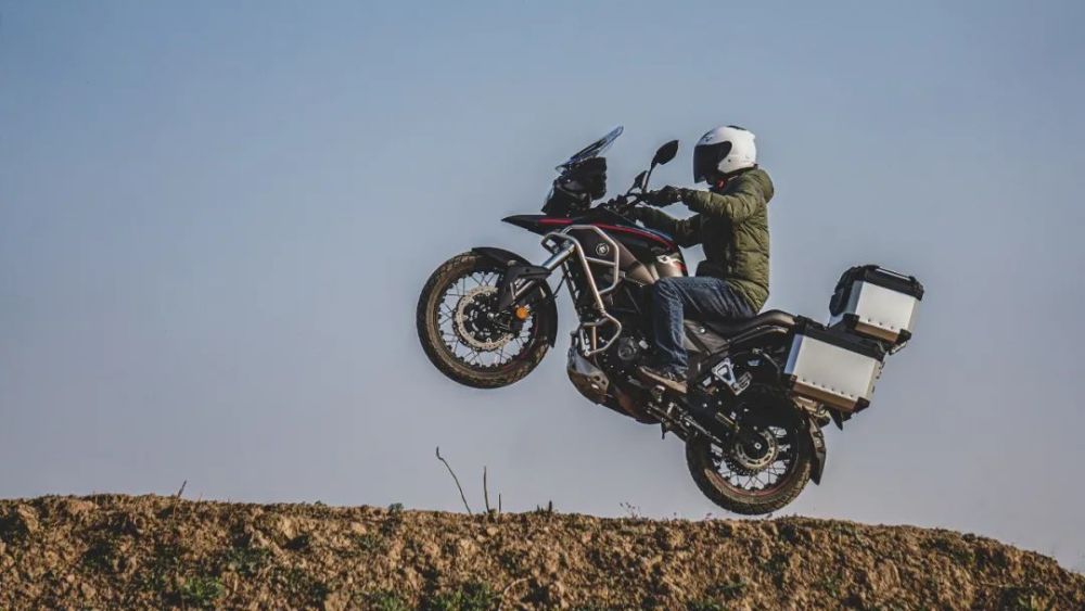 专业休旅动力升级必须玩真的:2021款赛科龙rx3s动态初体验_腾讯新闻