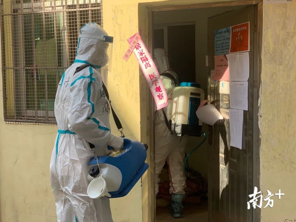 疫情防控不放松 深圳园山应急演练筑防线 腾讯新闻