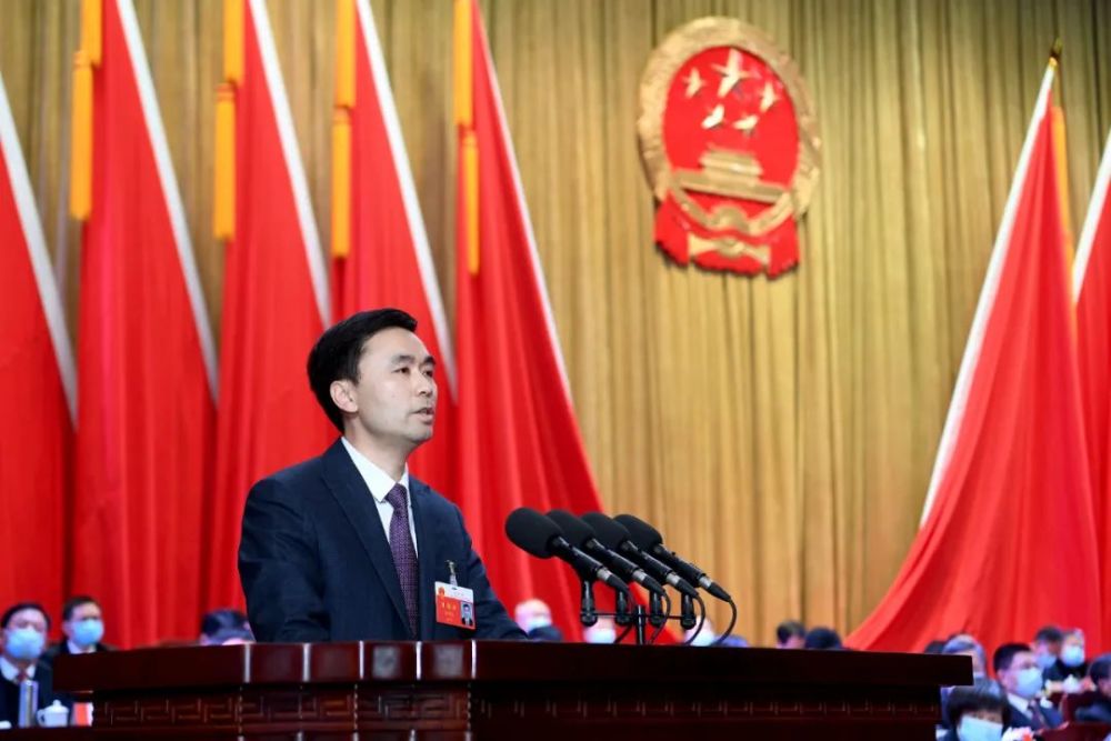 金进富全票当选上虞区区长:为民服务勇担当 奋进之姿启新程_腾讯新闻