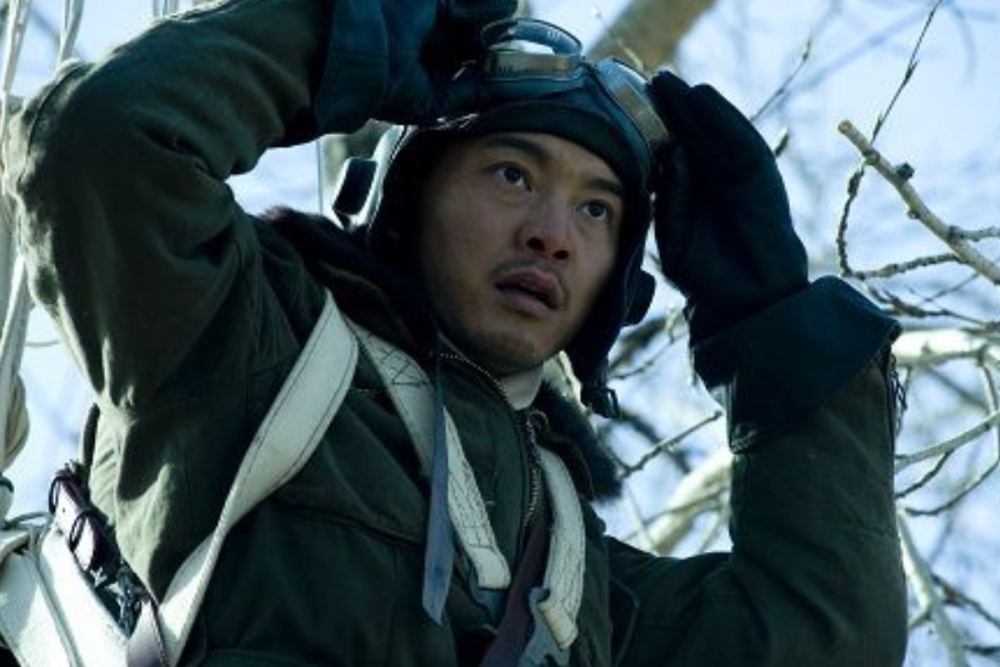 张立义本以为自己飞行的航线很安全,觉得自己能轻松完成任务.