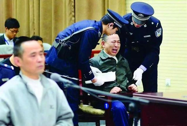 他30岁时身家上亿被判死刑后企图捐495亿赎罪结局如何