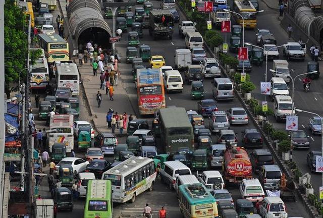 全球最拥挤的首都跟村子差不多大却有1500万人穷是原罪