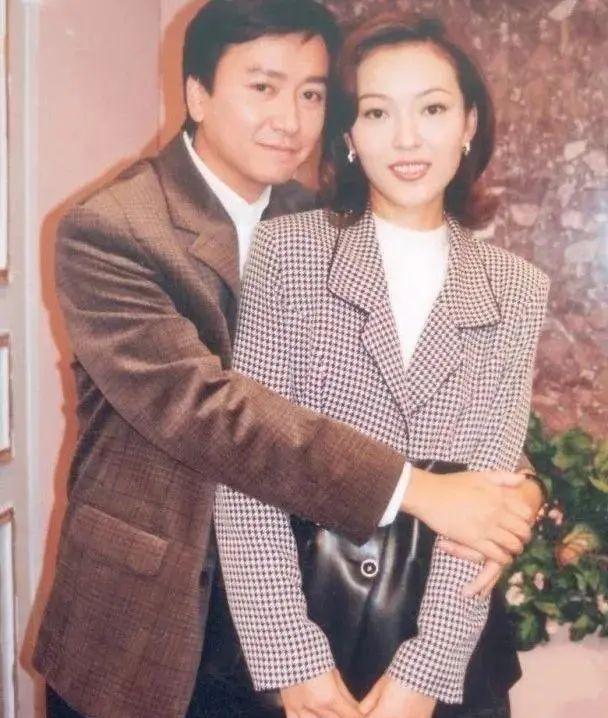 52岁tvb御用恶女内地买房被冷落28年不愿离巢