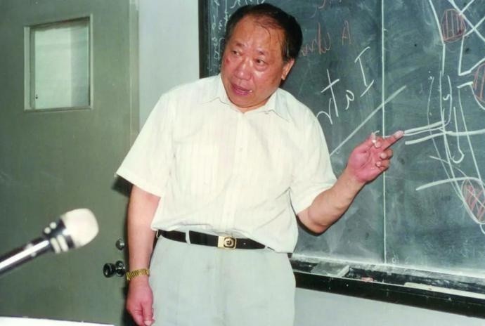 诚挚师生情谊"做医生,最大最大的幸福就是我遇见了我的老师——傅培彬