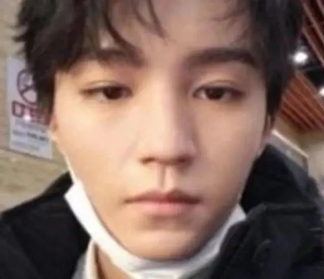 tfboys三人素颜照王俊凯和千玺依旧王源怎么了