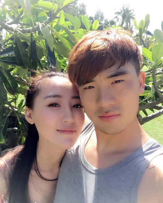 石柯老婆图片