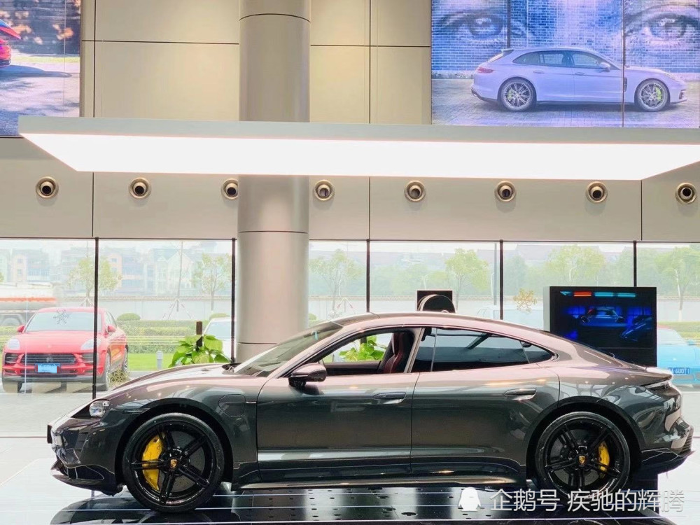 它是保时捷最炫酷的四门版911双电机爆762马力落地190多万