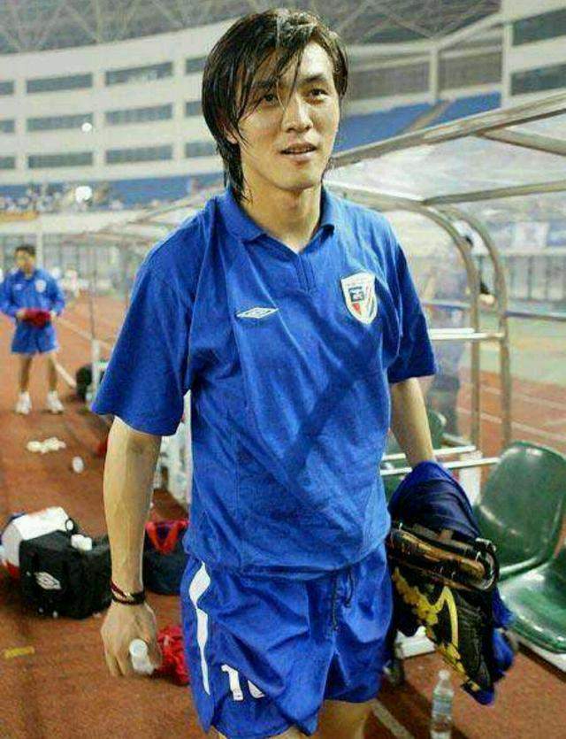 辽小虎张玉宁淡出多年,离婚后一人带孩子,至今未再娶_腾讯新闻