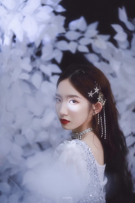 一组孟美岐时尚造型合集,盐系酷女孩