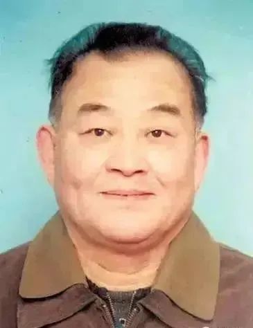 李仲林扮演杨子荣《智取威虎山》周和桐,男,京剧净角.北京人.