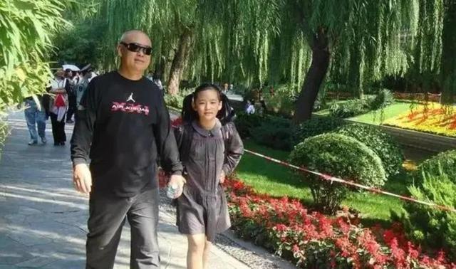 郑渊洁:王一博太太王俊凯老婆压力太大,15年小助理源自一个承诺