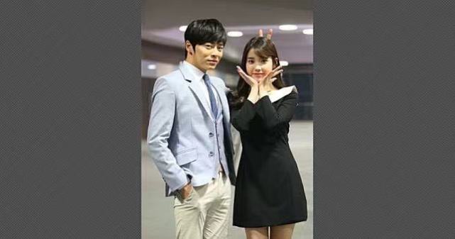 纯信》曹政奭,李知恩.