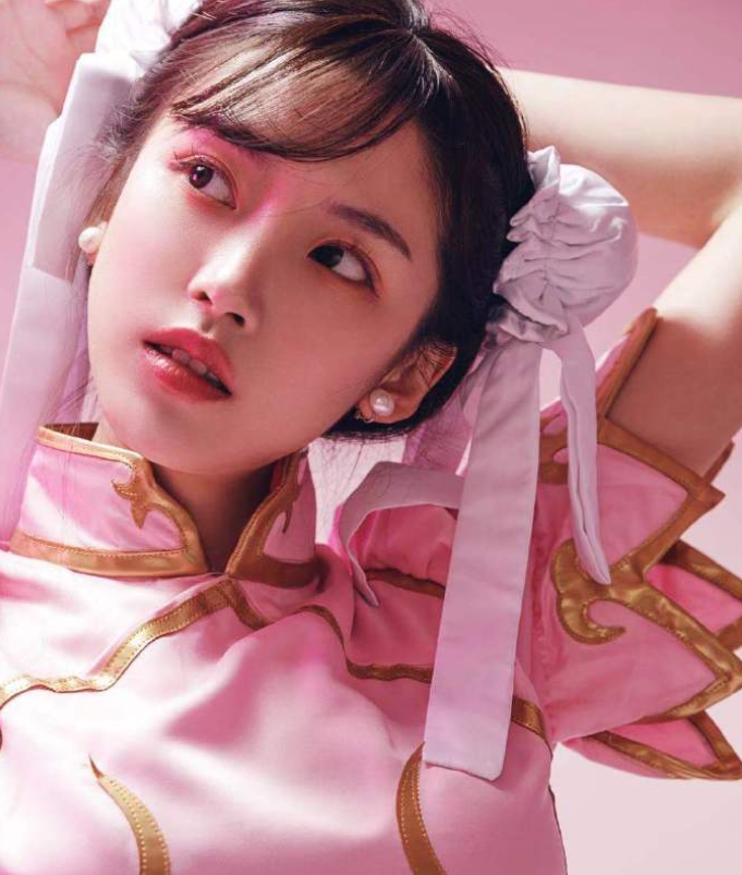 半藏森林cos春丽,还原度高被称赞,网友:互联网没有记忆?_腾讯新闻