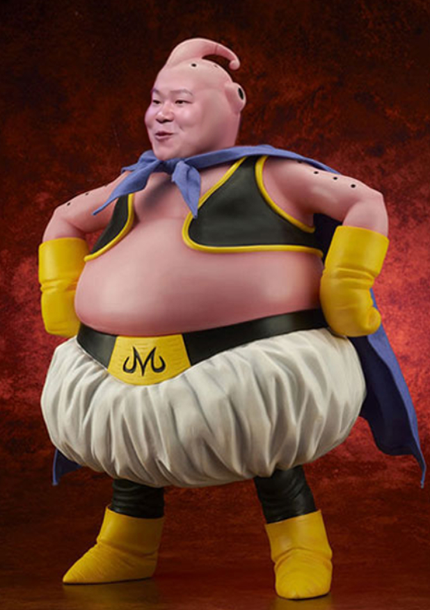 第一张照片是魔人布欧,是《龙珠》中一个亦正亦邪的角色.